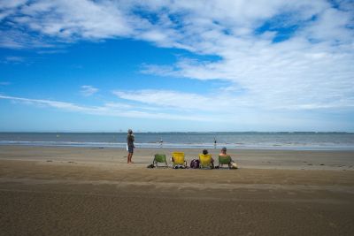 joel P
Mechers , la plage ....
(EntrÃ©e de l'estuaire de la Gironde sous Royan )
