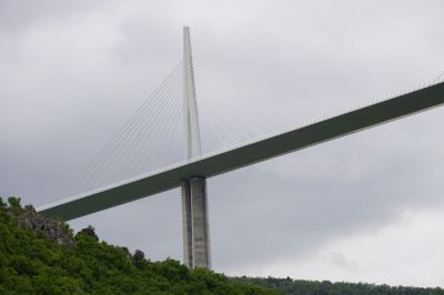 Betty
Pont de Millau
