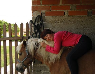 GeneviÃ¨ve
"super cavaliÃ¨re" Heum!!
